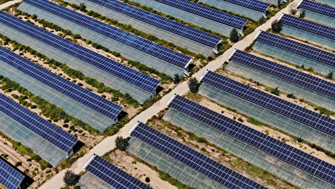 太陽能新能源助力新農(nóng)業(yè)，綠色農(nóng)業(yè)發(fā)展新路徑！
